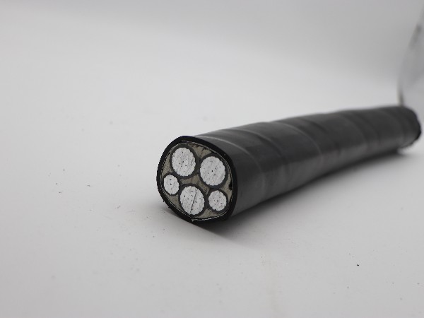 YJLV22-1KV 3X150+2X70<i style='color:red'>鋁芯電纜</i>線價(jià)格多少錢？